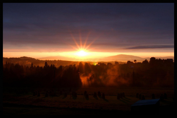 Zachód słońca widziany z Gubałówki w Zakopanym