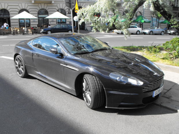 Aston Martin DBS