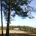 mały biały domek