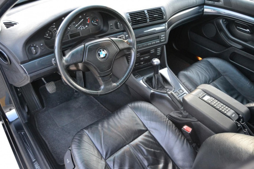 e39 523i