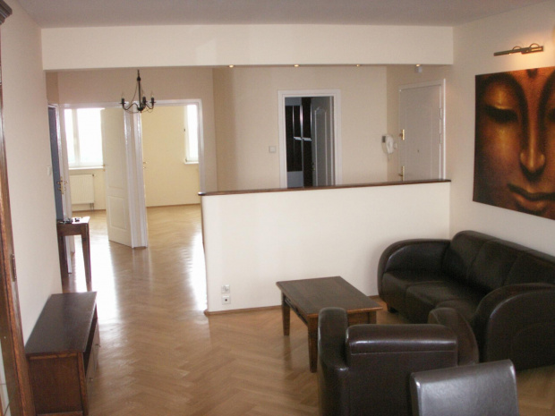 BEZPOŚREDNIO OCHOTA CENTRUM 80m2 + TARAS 40m2