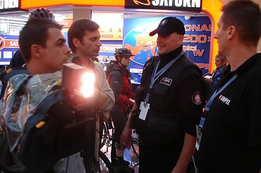 . #ZłoteTarasy #EuropejskiDzieńBezSamochodu #MasaKrytyczna #akcja #InvisiblePedal #Warszawa