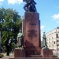 Pomnik Polsko-Radzieckiego Braterstwa Broni #pomnik #praga #warszawa