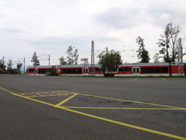 Koniec trasy. Czekamy na autobus do Zakopanego (Strama). A na zdjęciu "elktriczka" #Góry #Tatry