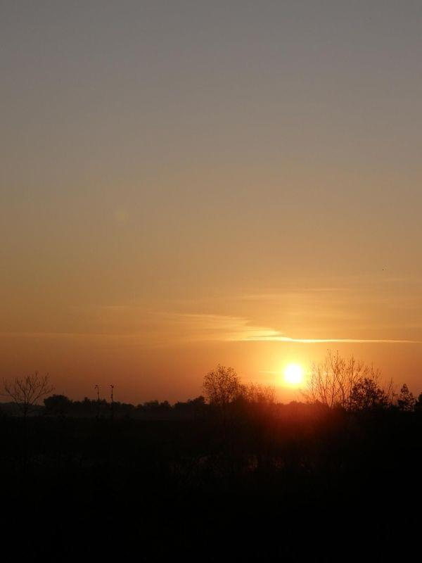 wschód słońca w Dziubielach