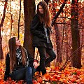 Miłość sióstr #Passiv #airking #oława #piaski #siostry #siostra #kobieta #kobiety #dziewczyna #dziewczyny #jesień #kolory