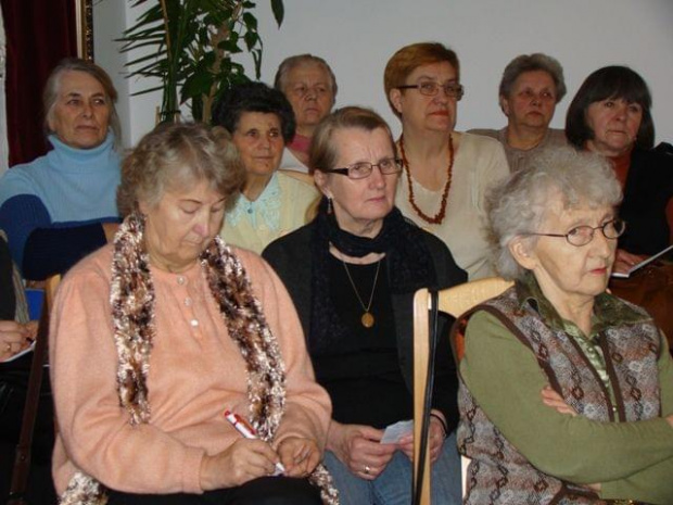 "Książka-senior-biblioteka" pod takim hasłem zorganizowany został wykład dla Uniwersytetu Trzeciego Wieku #Ryki #UniwersytetTrzeciegoWieju