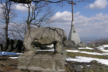 Kultowa rzeżba na Ślęzie #Ślęza #góry #rzeżba