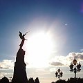 Helsinki #pomnik #światło #słońce #niebo #Helsinki