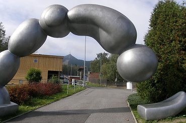 Brama wejściowa w kierunku Jestedu #architektura #czechy #Liberec