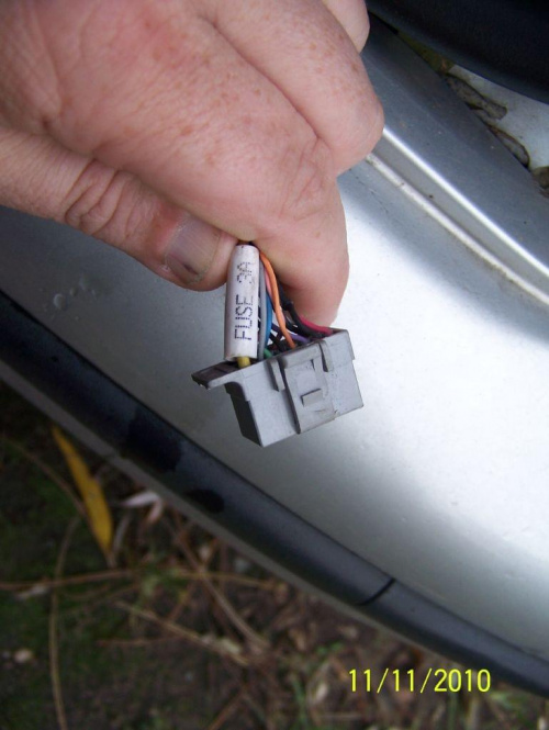 Seat Brisa + zmieniarka Panasonic DP803 - problem z wtykami