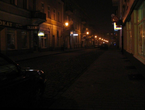 Częstochowa. Ulica Berka Joselewicza - nocą #Częstochowa