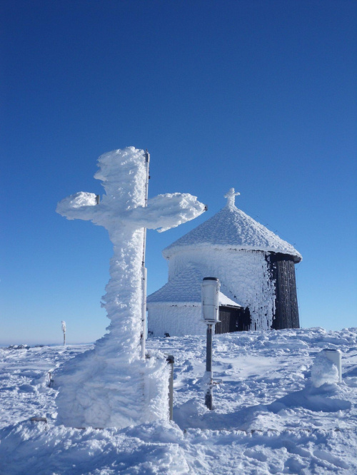 Czyżby nowy krzyż na Śnieżce ? :) #Śnieżka #zima #karkonosze #góry