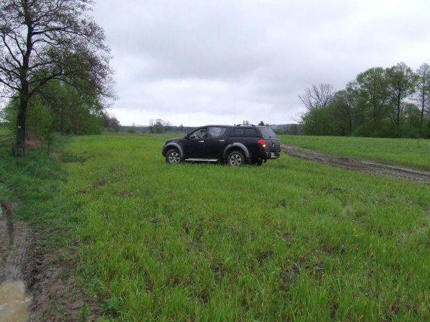 moje "L200"