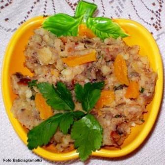 Ziemniaki bakaliowe
Przepisy do zdjęć zawartych w albumie można odszukać na forum GarKulinar .
Tu jest link
http://garkulinar.jun.pl/index.php
Zapraszam. #ziemniaki #bakalie #ŚliwkiSuszone #morele #gotowanie #jedzenie #kulinaria