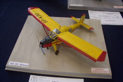 Modele kartonowe