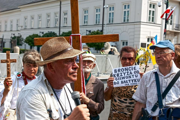Krakowskie Przedmieście - Pałac Prezydencki - obrona krzyża #KrakowskiePrzedmieście #ObronaKrzyża