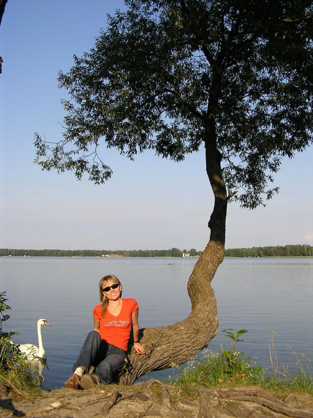 POLESIE - nad jeziorem Białym (zawsze się wepchnie jakiś nieproszony gość na zdjęcie ;-)) #Polesie #JezioroBiałe