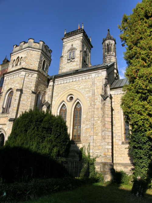 zamek Sychrov w Czechach to perła Czeskiego Raju #Czechy #CzeskiRaj #Sychrov #zamek