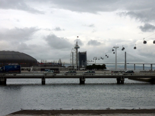 Expo 98 w Lizbonie - w tle wieża Vasco da Gama #lizbona #expo