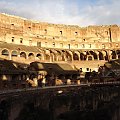 Koloseum zwane amfiteatrem Flawiuszów. #Rzym #Koloseum