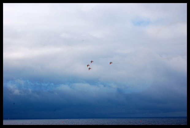 International Air Show Portrush 2007
08/09/2007 #airshow #samolot #akrobacje #Portrush