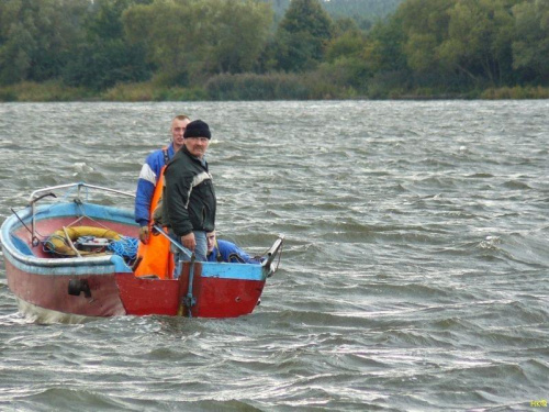 Rybacy-przegotowania do wyciągania sieci #PrzekopWisły #NadMorzem #rybacy #Mikoszewo #połowy