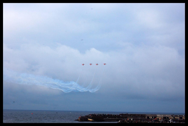 International Air Show Portrush 2007
08/09/2007 #airshow #samolot #akrobacje #Portrush