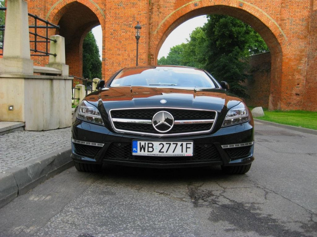 CLS MERCEDES AMG 63