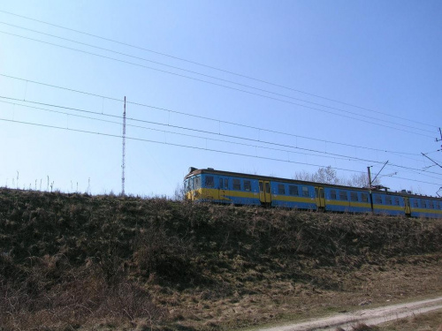 Pociąg osobowy EN57