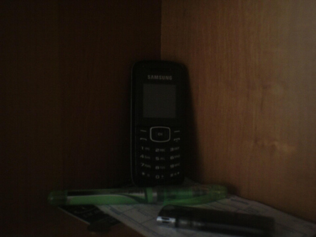 mój nowy telefon :) nokia uległa awarii gniazda do ładowania. samsung GT-E1080i #telefon #samsung