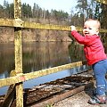 na moście w lesie #las #dziecko #most
